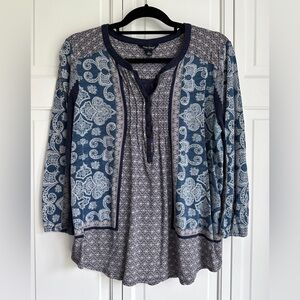 Lucky Brand, size large, slit-neck 3/4 sleeve Blue Patterned tunic style top